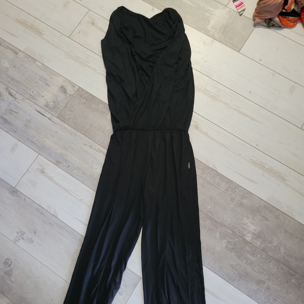 Capezia black jumpsuit with built in tank. Super comfortable Size L